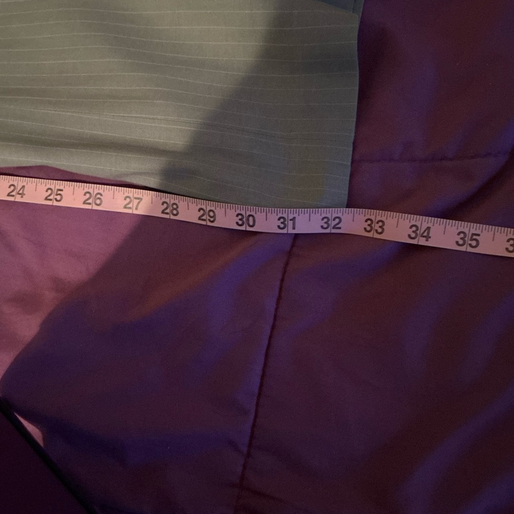 Ladies Suit - Picture 15 of 16